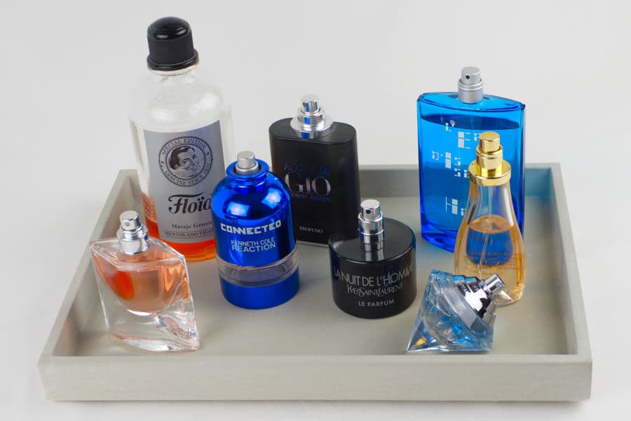 Eine praktische Parfum Aufbewahrung für Dein Badezimmer.